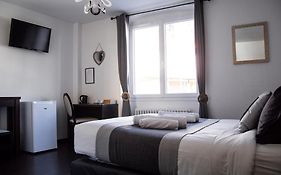 Hotel Le Tivoli Theopolis